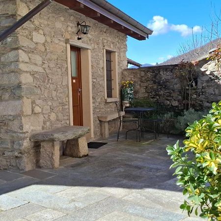 Casa Elisa Affittacamere Armeno Exterior photo