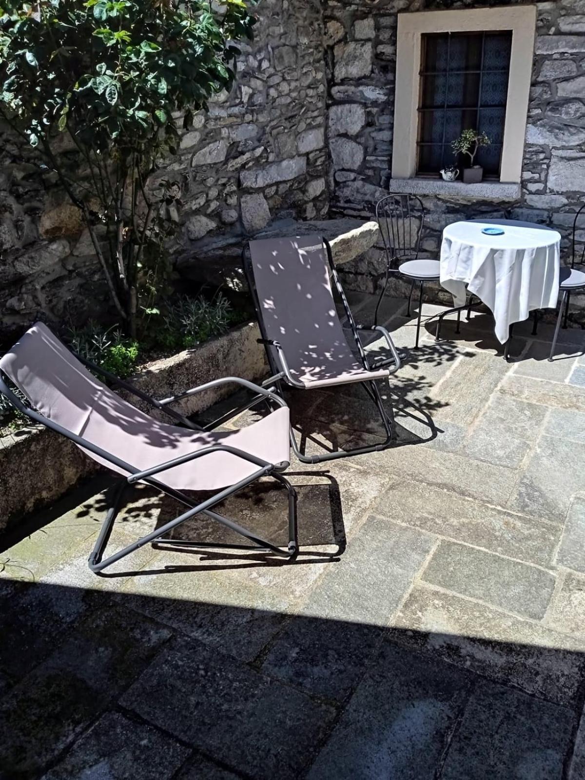 Casa Elisa Affittacamere Armeno Exterior photo